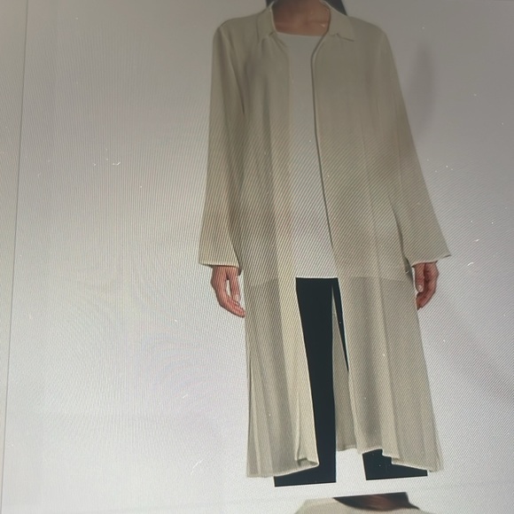 NWT EILEEN FISHER CRINKLED SHEER CREAM SILK MIDI JACKET - Picture 2 of 9